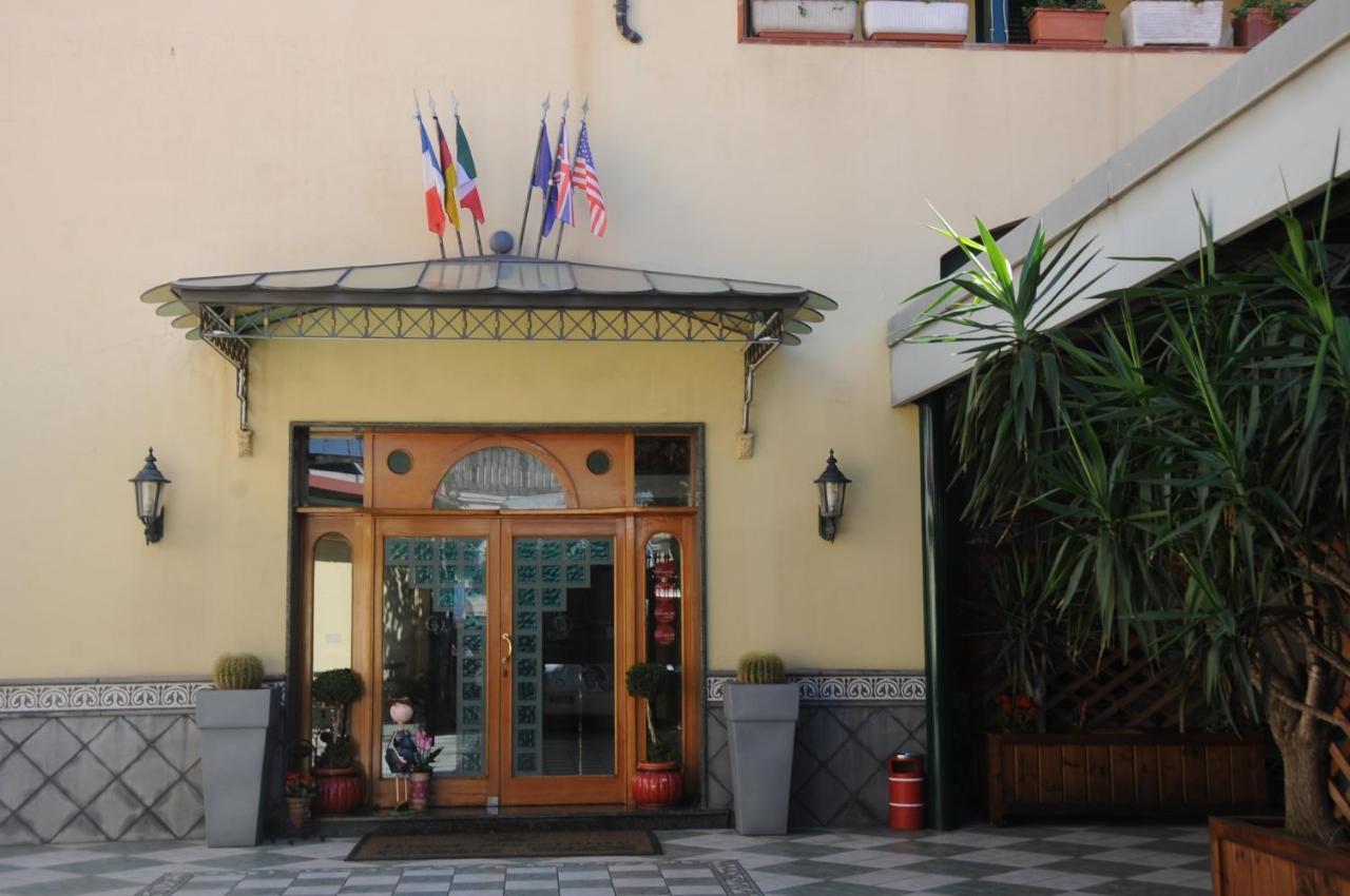 Hotel Grillo Verde Torre Annunziata Esterno foto